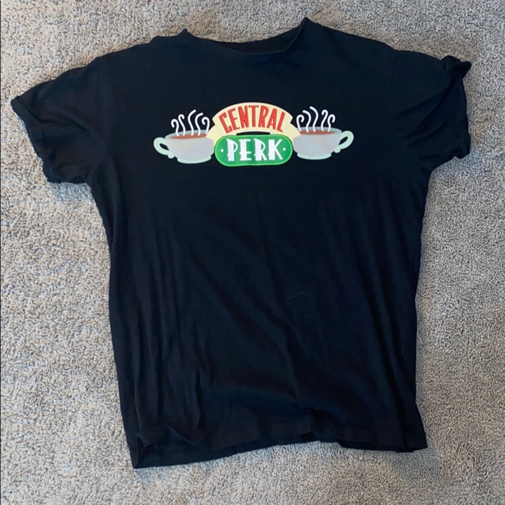 central perk Black short sleeve shirt